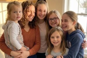 Our Father Returned to Take the House He Abandoned — But He Didn’t Know I Was Ready for Him