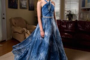 My Stepmom Refused to Give Me Money for a Prom Dress – My Brother Sewed One from Our Late Mom’s Jeans Collection, and What Happened Next Made Her Jaw Drop