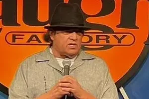 Comedian arrested for alleged drug possession during traffic stop
