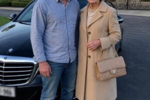 I Became a Private Driver for a Wealthy Widow Because I Needed Money – After She Said I Had Taken Her Diamond Brooch, I Found a Hidden Note in the Car and Was Left Stunned