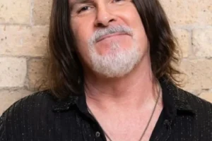 Longtime Boston Lead Singer, Dead At 60
