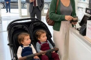 He Saw His Ex-Wife Counting Coins to Feed Twin Boys… Never Knowing They Were His Sons—and Walked Away from the Deal That Would Have Made Him a King