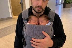 I Took My Newborn Twins Into the Women’s Restroom to Change Them – An Entitled Woman Called the Authorities on Me, but She Regretted It Instantly