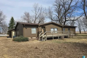 Country Home Opportunity in Canton, So