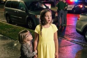 At 2 A.M., My Father Texted: “Grab Your Sister And Run — Don’t Trust Your Mother.” So I Did.