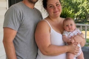 My Ex Left Me Because My Postpartum Body ‘Disgusted’ Him – Three Years Later, He Saw Who Was Holding My Hand at a Gala, Dropped His Drink, and Shouted, ‘How Dare You?’