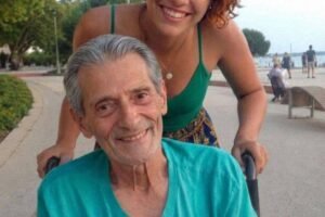 I Pretended to Be the Daughter of an Elderly Man I Met by Chance – Days Later, His Lawyer Found Me and Said, ‘You Walked Straight Into His Trap’