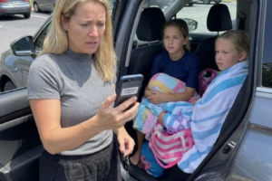 I Took My Quiet Niece to the Pool — What I Found Beneath Her Swimsuit Changed Our Family Forever