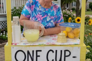 A Woman Sold Lemonade for Decades — Then a Stranger Revealed a Secret From Her Past