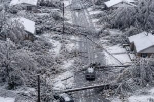 BREAKING: FREEZING RAIN SLAMS …