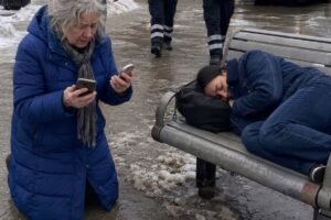 My Son-in-Law Left My Daughter at a Bus Terminal on Thanksgiving But He Never Knew I Was a Retired Federal Prosecutor