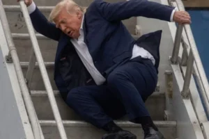 Trump FALLS AGAIN! — White House Doctor Breaks Silence!
